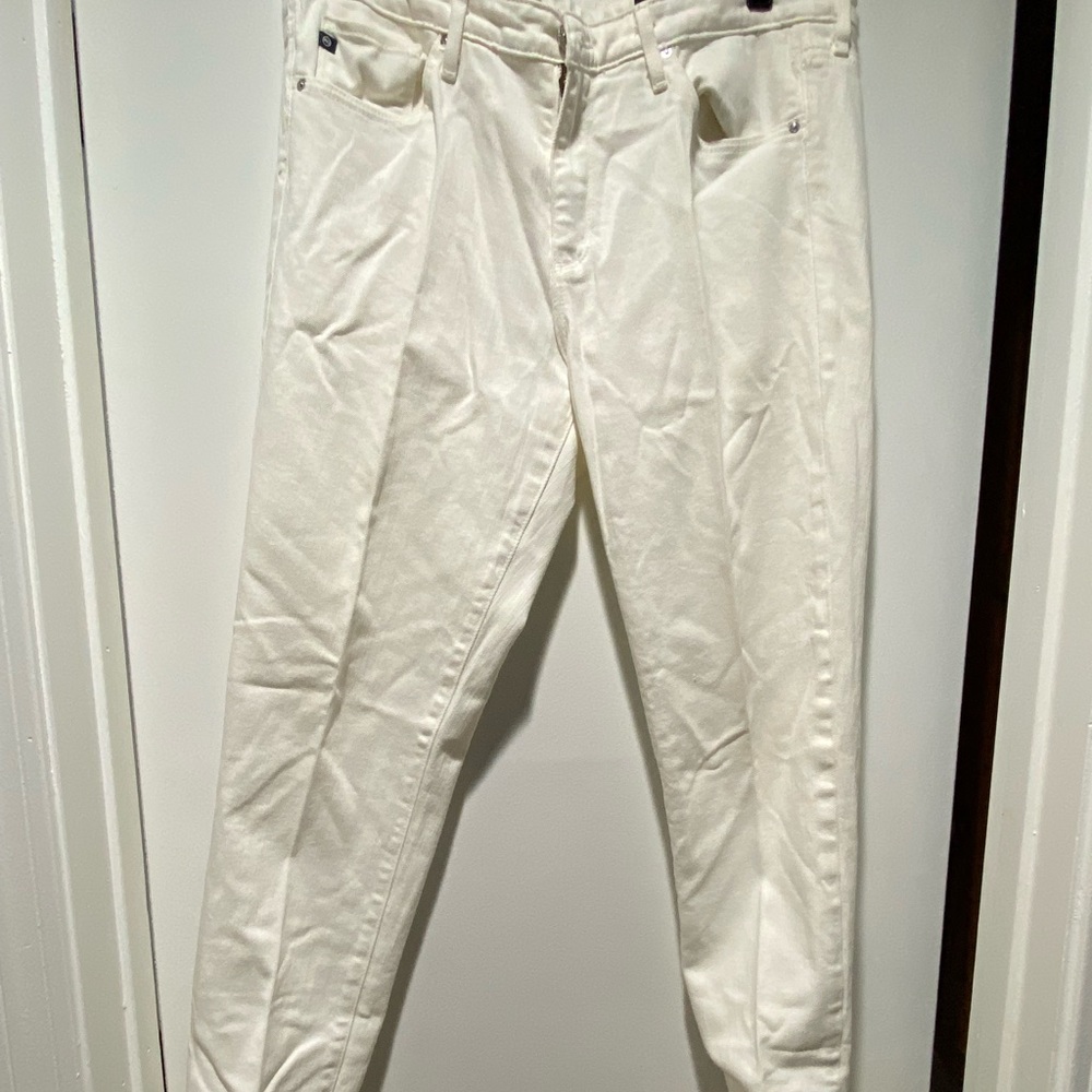 White AG jeans (31R) mint condition.